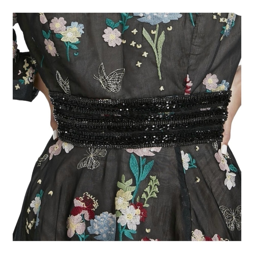 Mac Duggal Embroidered Bishop Sleeve V Neck Flowy Gown Size 10 NWT - Picture 3 of 7